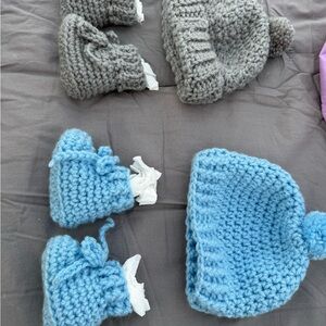 Adorable Knit Baby Hat and Booties Set - Gray and Blue